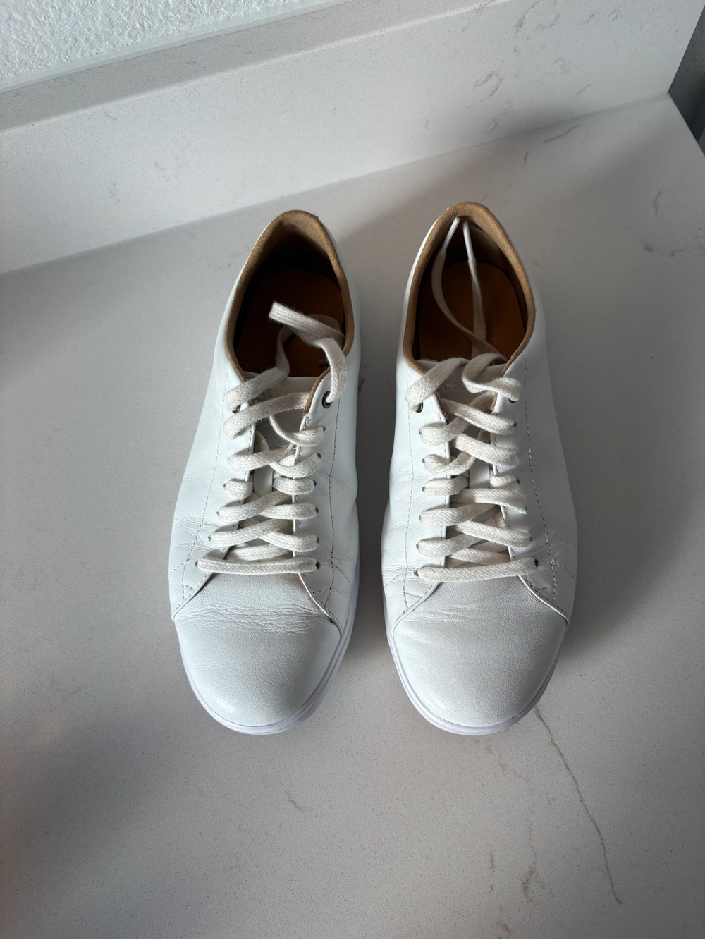 EUC Cole Haan Sneakers Size 8